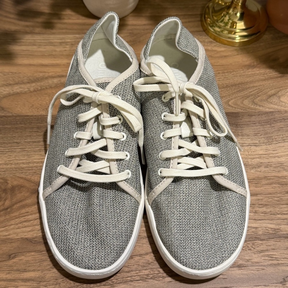 Olukai Women’s 8.5 Gray Pehuea Li Lace Up  Sneakers Casual Comfort Slip On